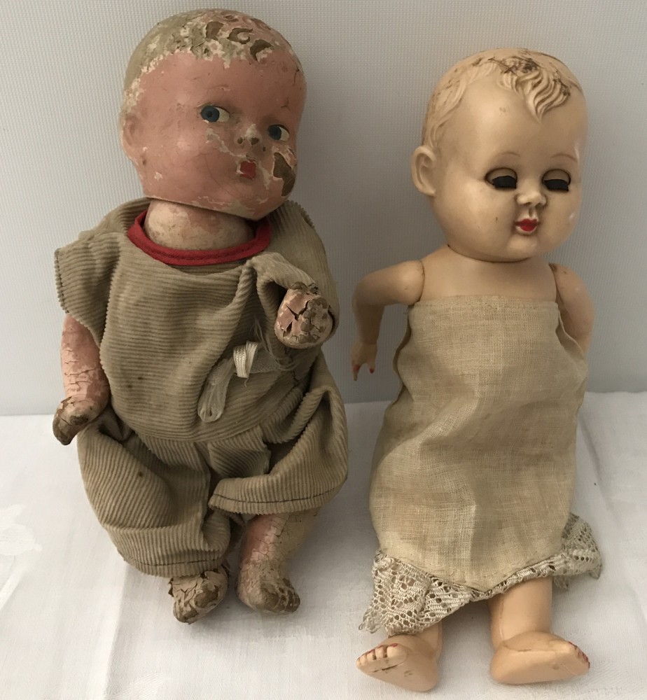 2 vintage dolls.