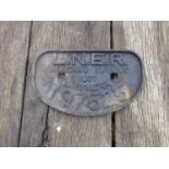 A cast iron Darlington Works Wagon plate,