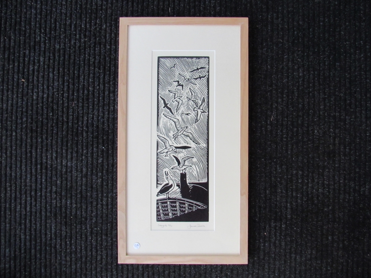 JAMES DODDS: (b.1957) A lino cut entitled 'Seagulls' No.