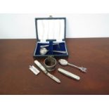 A plated feeding set, silver pendant ingot, silver napkin ring,