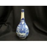 A Chinese export bottle vase with pagoda design,