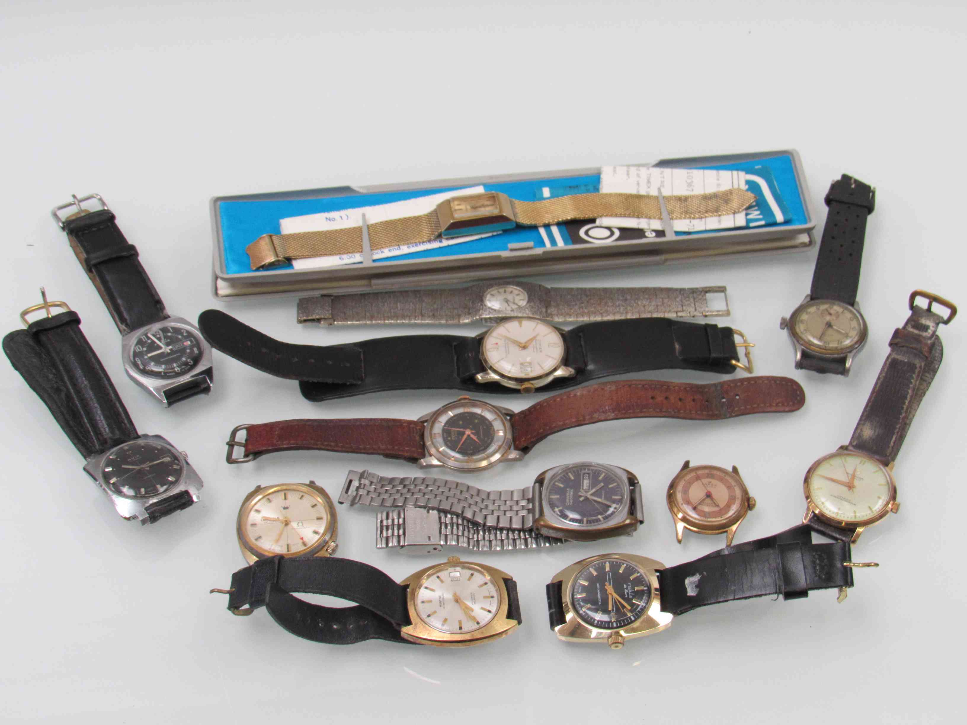 Thirteen vintage wristwatches including Montine