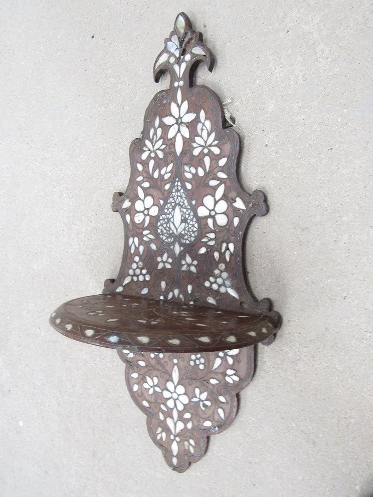 A 19th Century Anglo-Indian shaped wall hanging shelf with inset mother-of-pearl floral detail - Image 2 of 3