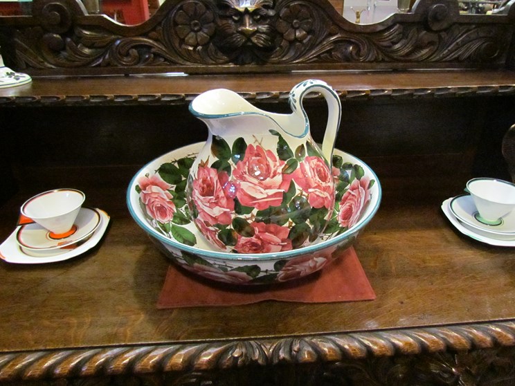 A Wemyss Rose pattern wash bowl and jug, chip to lip of jug (jug 24cm tall,