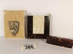 2 card cases (1 a/f)