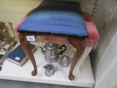 2 dressing table stools