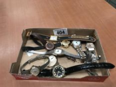 A quantity of wrist watches