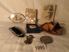 A mixed lot including mother of pearl card case