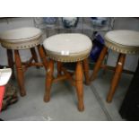3 good old stools