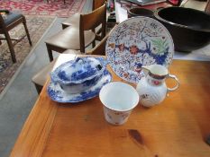 A blue and white sauce tureen,