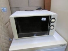 A Broline microwave oven