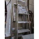 2 step ladders