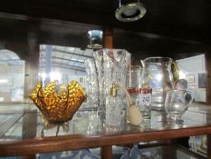 A mixed lot of glass ware