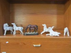 6 horse figures