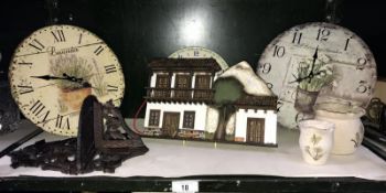 2 wall clocks, a plate clock,