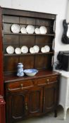 An oak dresser,