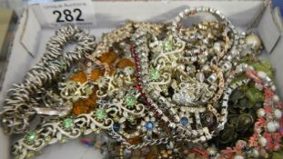 A mixed lot of necklaces,.