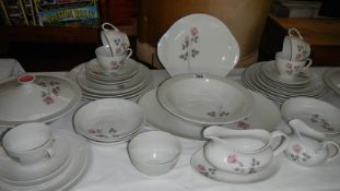 A quantity of Royal Doulton tea and dinner ware.