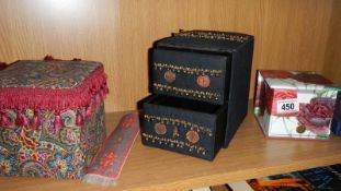 A quantity of jewellery boxes etc.