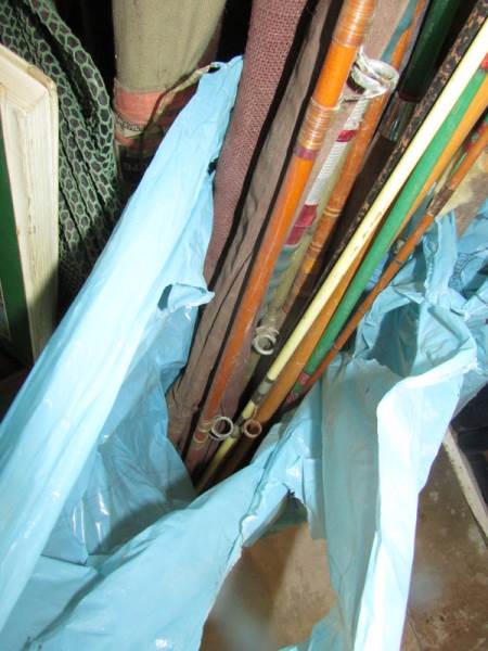 A large quantity of fishing tackle including creel, rods etc. - Bild 4 aus 6