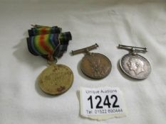 A WW! war and victory medals together with a special constable medal for Pte. A.E.Rockett, R.W.