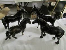 4 Beswick horses.