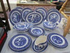 25 pieces of blue and white including tureen, gravy boat,