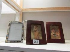 4 assorted photo frames