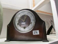 A mantel clock