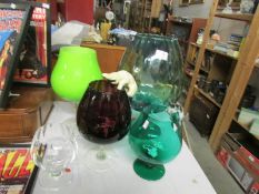 5 items of Italian glass ware with cat and mouse figures