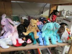 39 Beanie babies including Princess, Valentina, Millenium (two spelling mistakes on tag),
