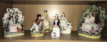 6 Staffordshire figures.