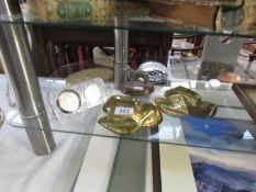 A mixed lot including paperweight.