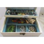 A jewellery box and a mixed lot of jewellery.