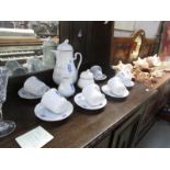 A 15 piece porcelain coffee set.