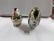2 Royal Crown Derby paperweights, Penguin and Puffin.