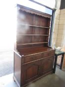 An oak dresser,