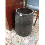 An oak barrel tub.