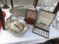 A mixed lot of silver plate including tray, set of cake forks,. pusher set etc.