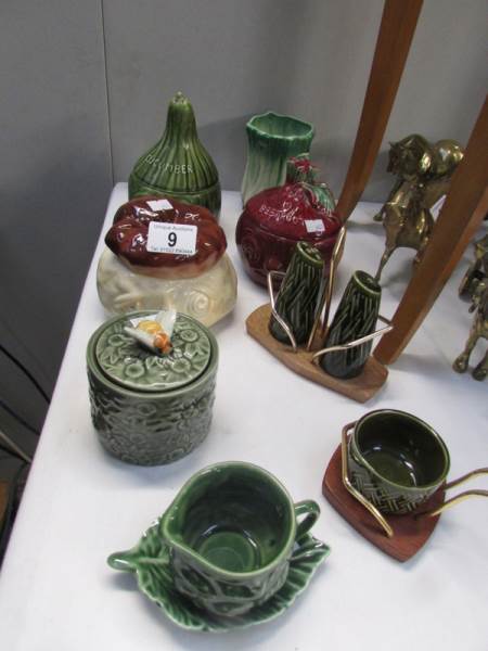 A collection of Sylvac onion pots etc.