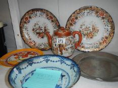 A mixed lot of oriental china etc.