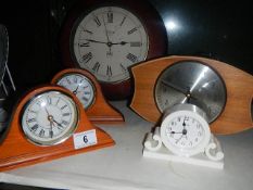 4 mantel clocks & 1 wall clock