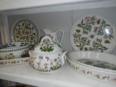 8 items of Portmerion pottery.