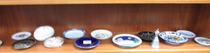 A mixed lot of pin dishes etc.