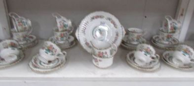 39 pieces of Grosvenor China 'Wu Ting' pattern tea ware.