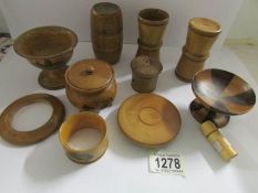 A mixed lot of treen items.