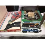 A Triang Hornby Minic motorail set, incomplete & 00 engine,