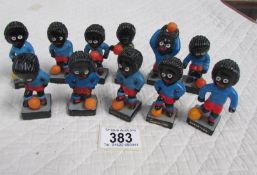 A set of 11 Robinson's Golly footballers.