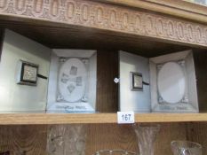 2 Disney photo frames.