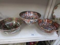 3 large Chinese bowls.